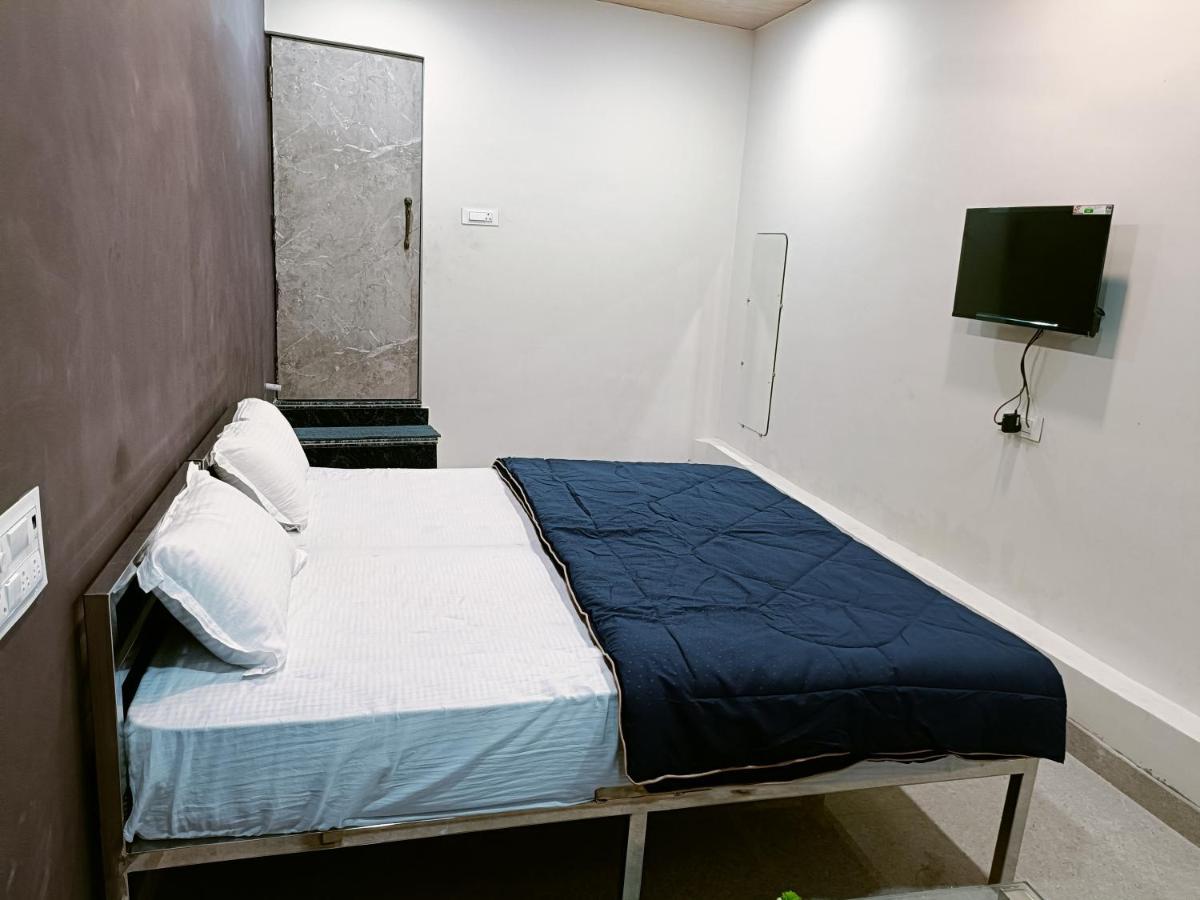 Hotel Royal Inn Satna Εξωτερικό φωτογραφία