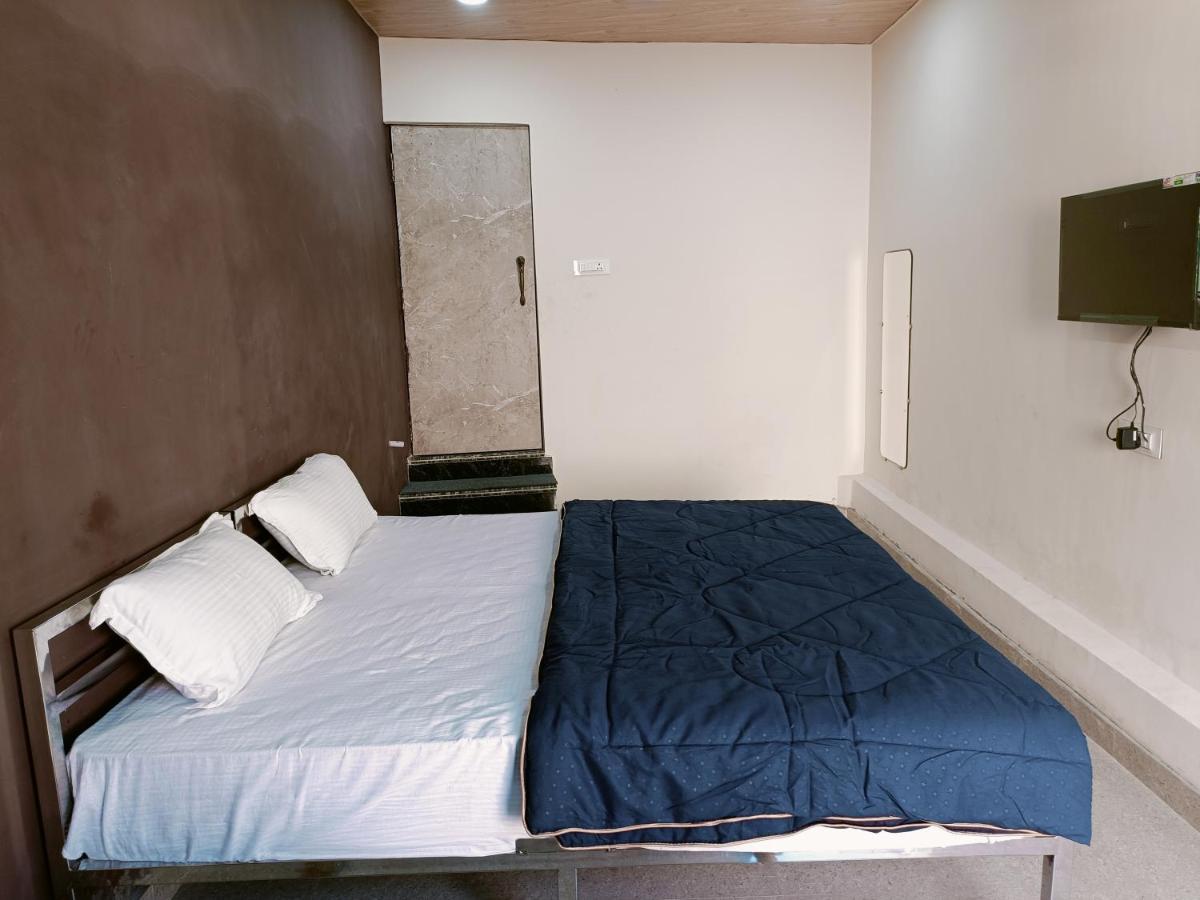 Hotel Royal Inn Satna Εξωτερικό φωτογραφία
